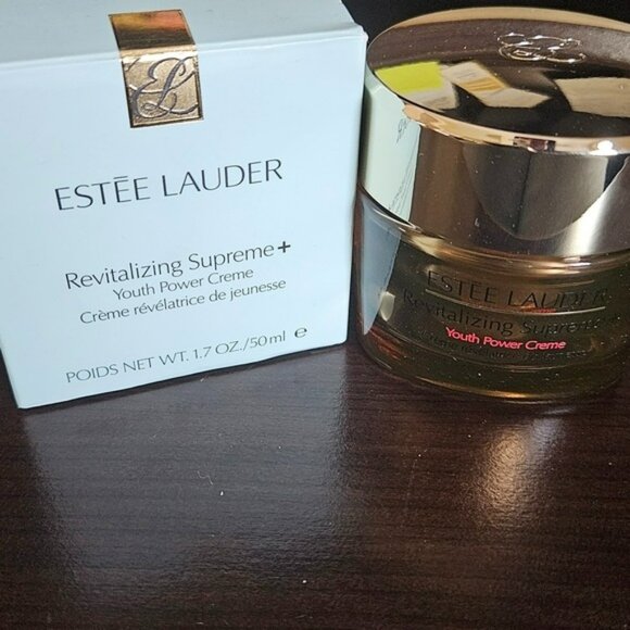Estée Lauder Revitalizing Supreme+ Youth Power Moisturizer Creme (NIB) - Picture 1 of 4